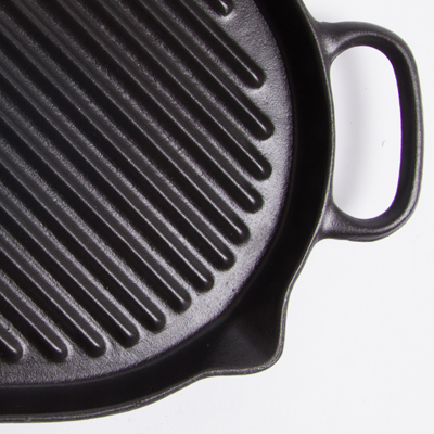 chasseur-cast-iron-cookware-article-400