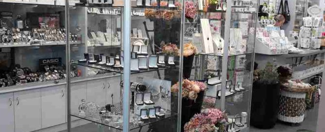Jewellery gallery image