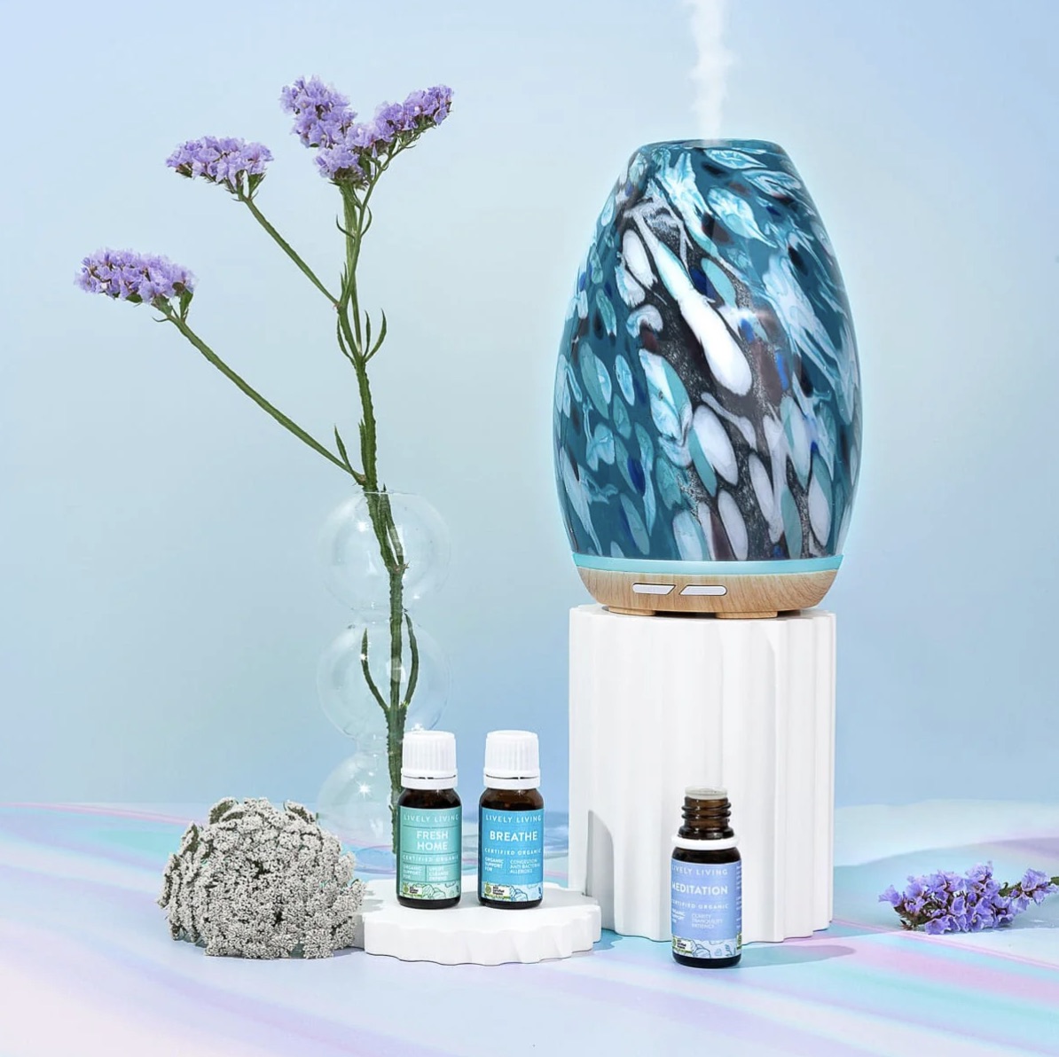 Aromatherapy Diffusers & Essential Oils