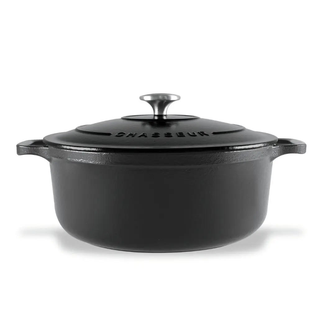 Chasseur Round French Oven 28cm - 6.1 L from side